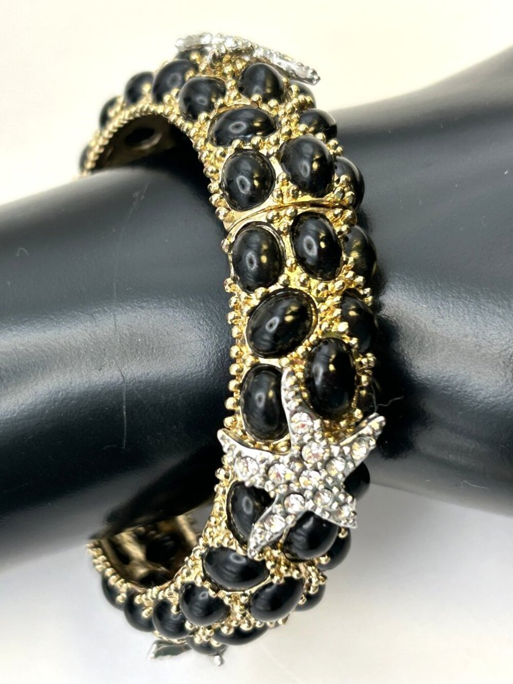 Vintage Starfish Rhinestone Hinged Clamper Bracelet Black Faux Onyx Cabochon